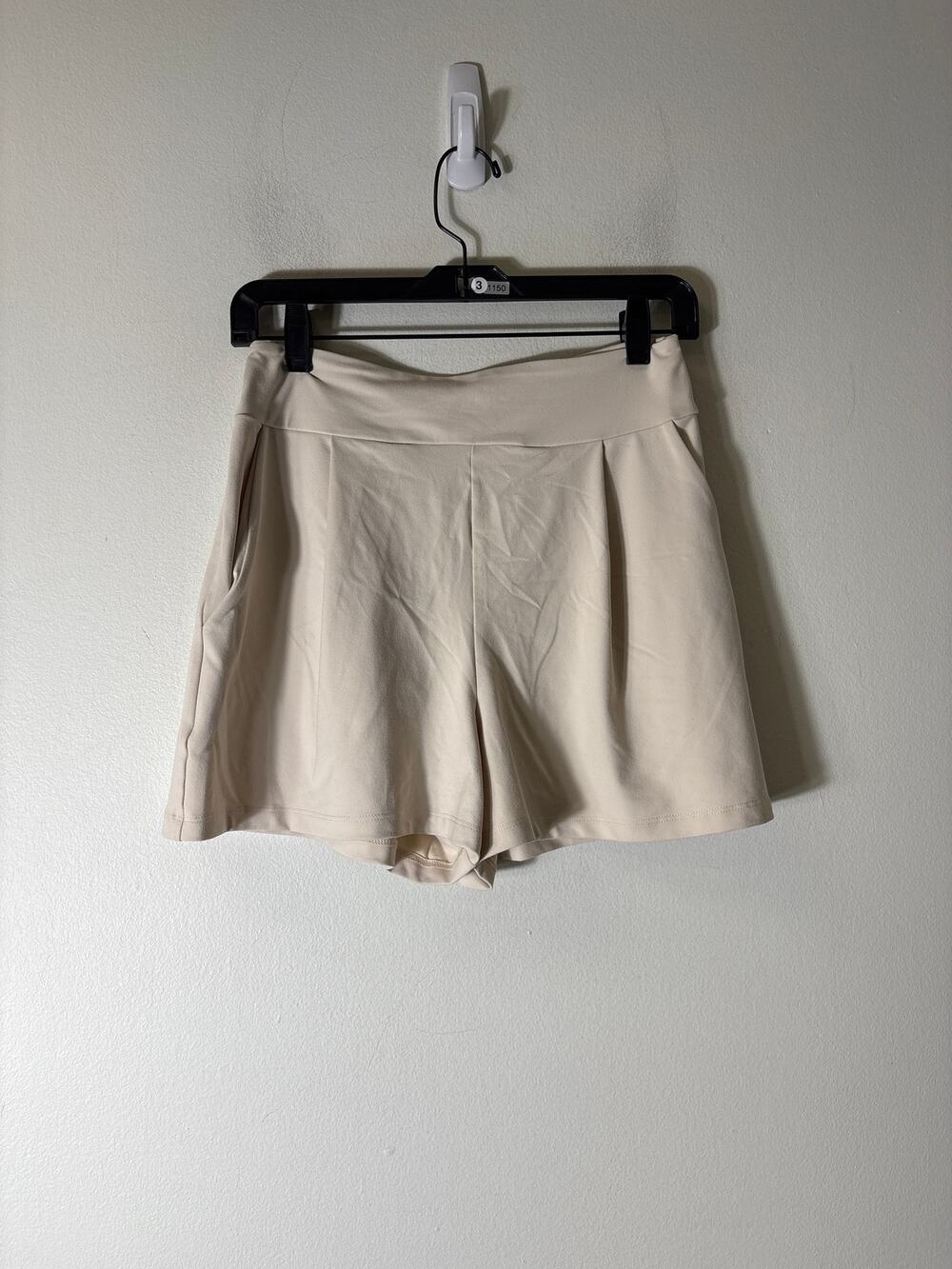 Susana Monaco Cream Pull On Shorts Sz S